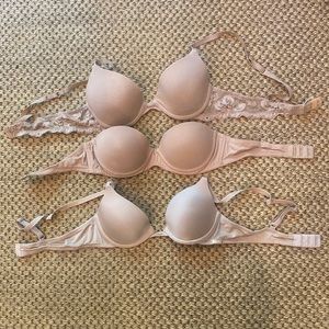 Bundle of Calvin Klein bras- 32a
